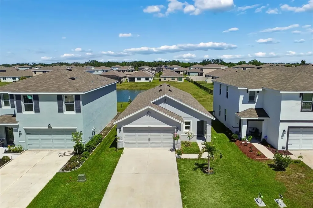 4222 Autumn Fog Court Palmetto FL 34221