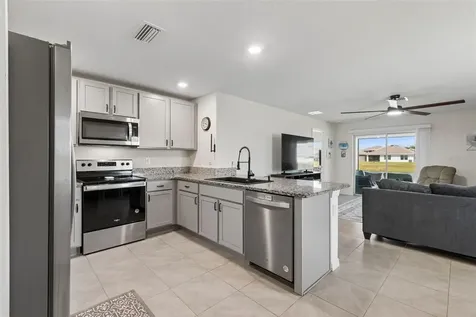 4222 Autumn Fog Court Palmetto FL 34221