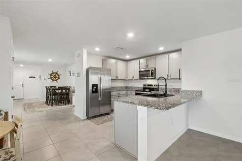 4222 Autumn Fog Court Palmetto FL 34221