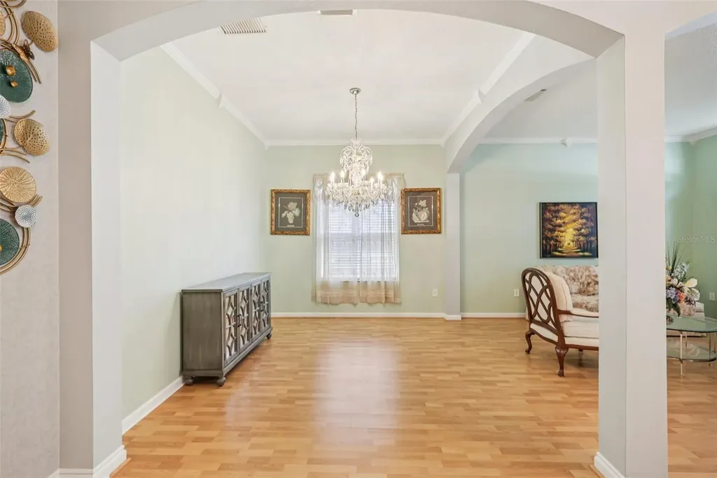 1901 Heartland Circle Valrico FL 33594