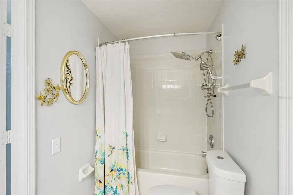 1901 Heartland Circle Valrico FL 33594