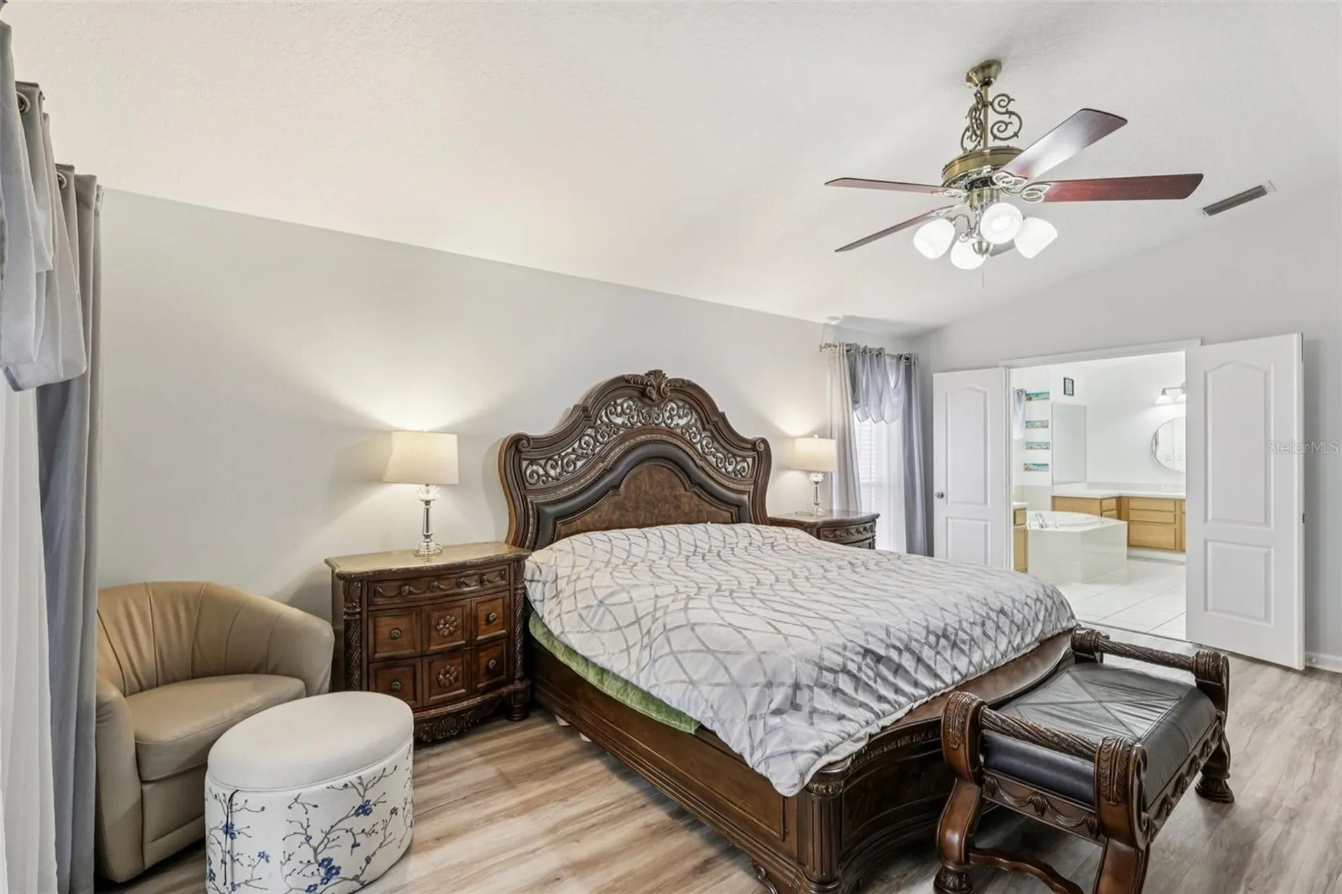1901 Heartland Circle Valrico FL 33594