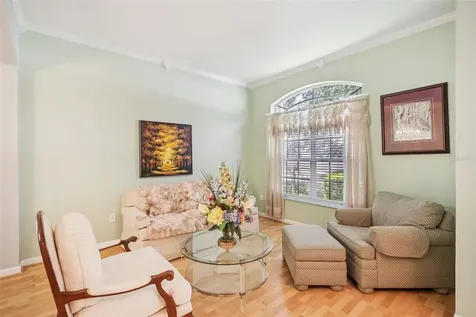 1901 Heartland Circle Valrico FL 33594