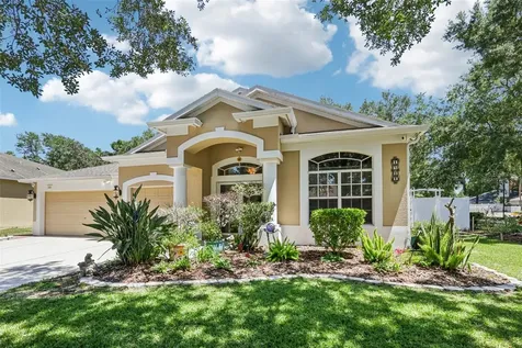 1901 Heartland Circle Valrico FL 33594