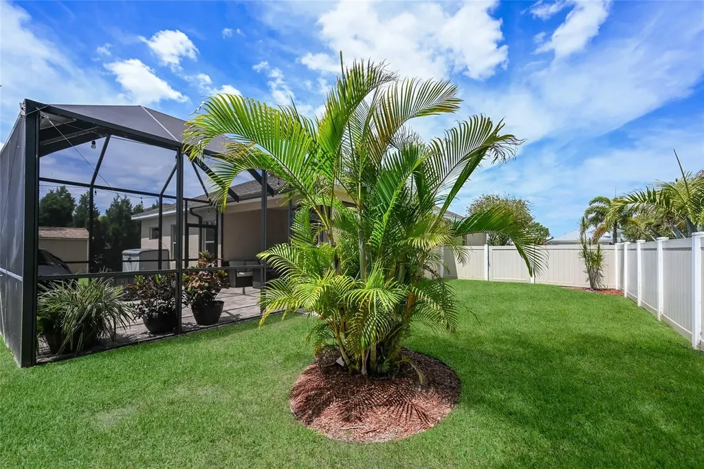 2909 44th Court E Palmetto FL 34221