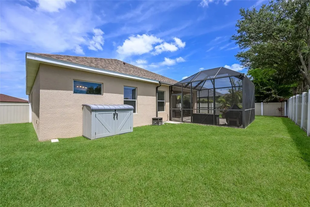 2909 44th Court E Palmetto FL 34221