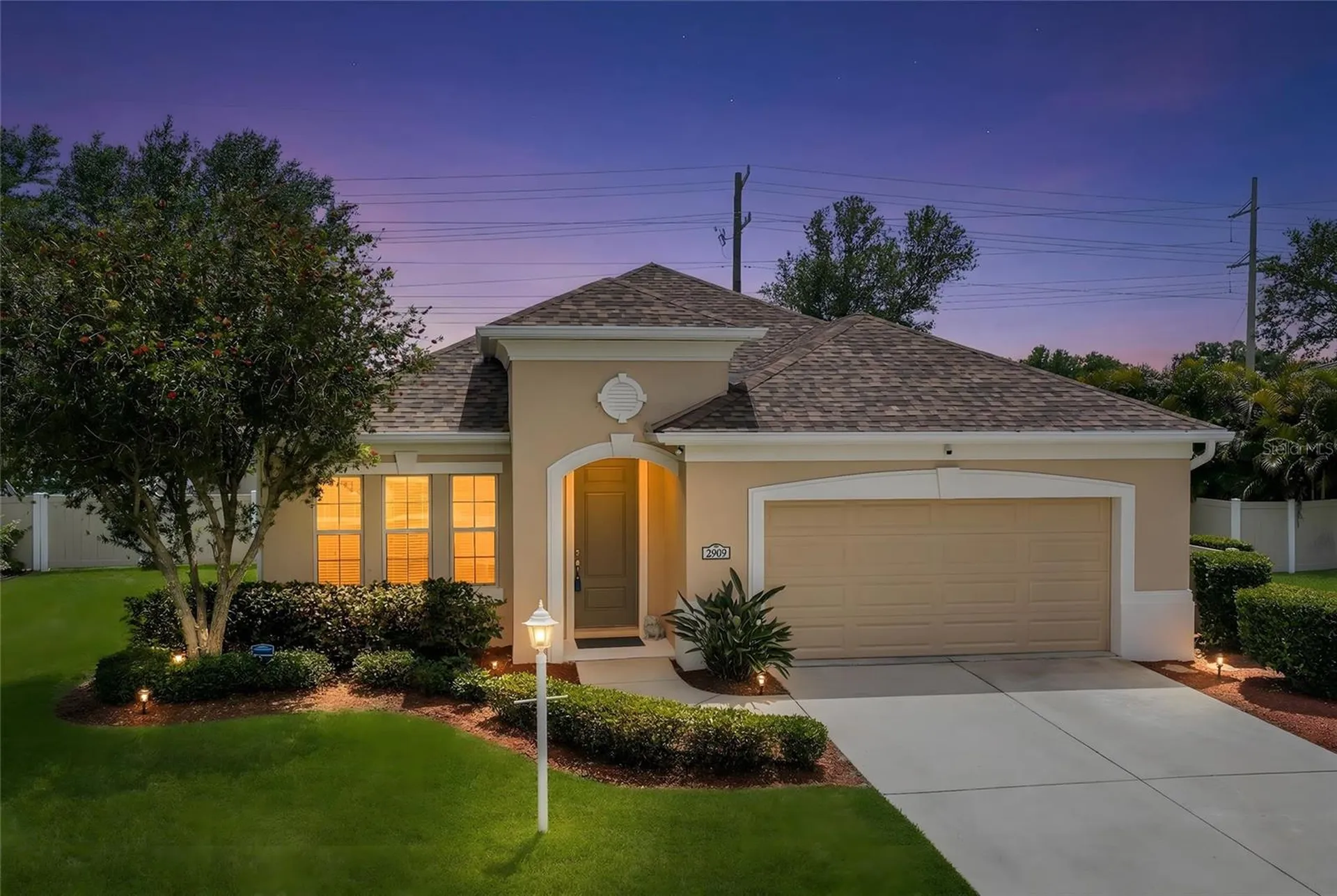2909 44th Court E Palmetto FL 34221