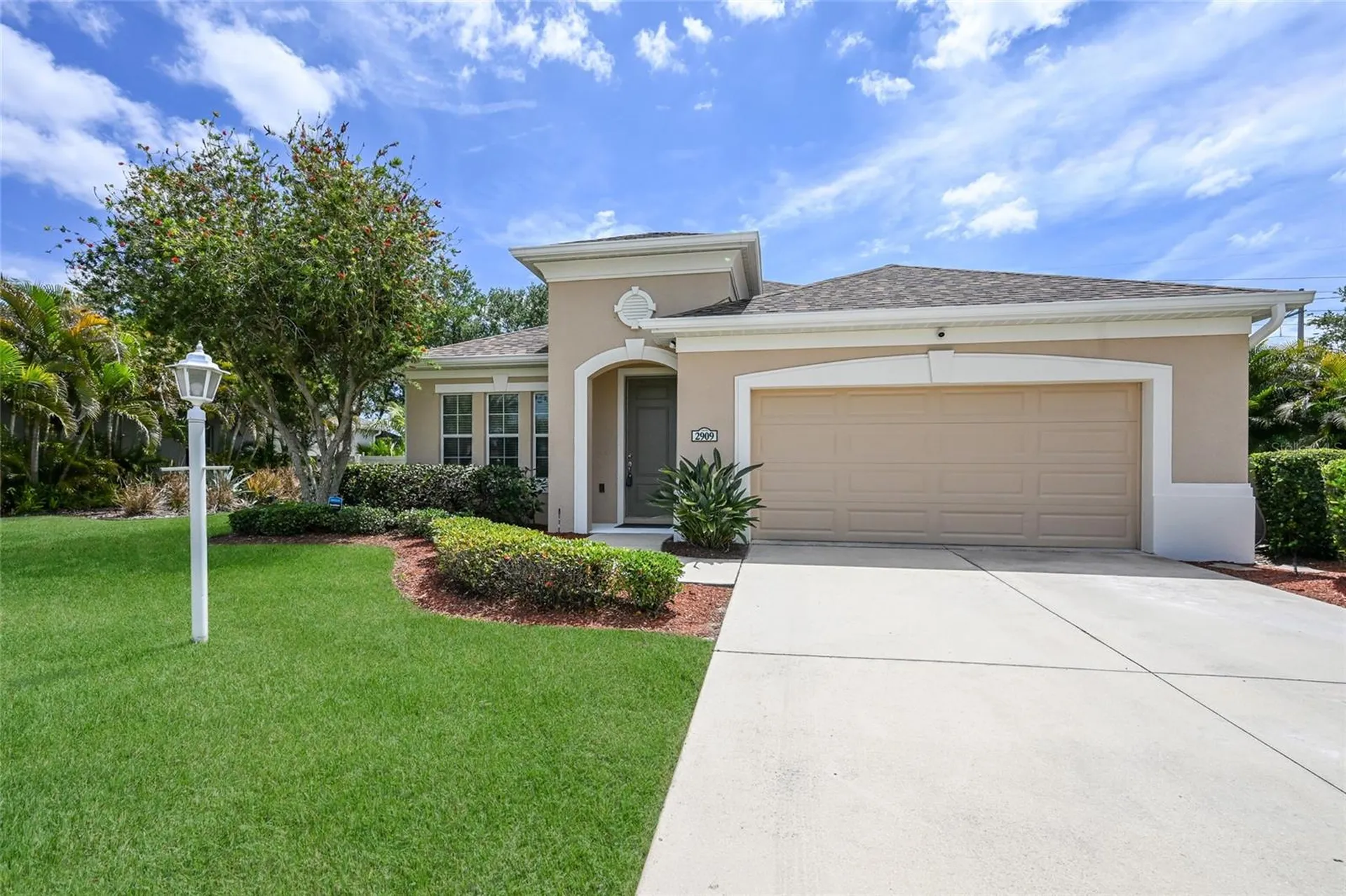 2909 44th Court E Palmetto FL 34221