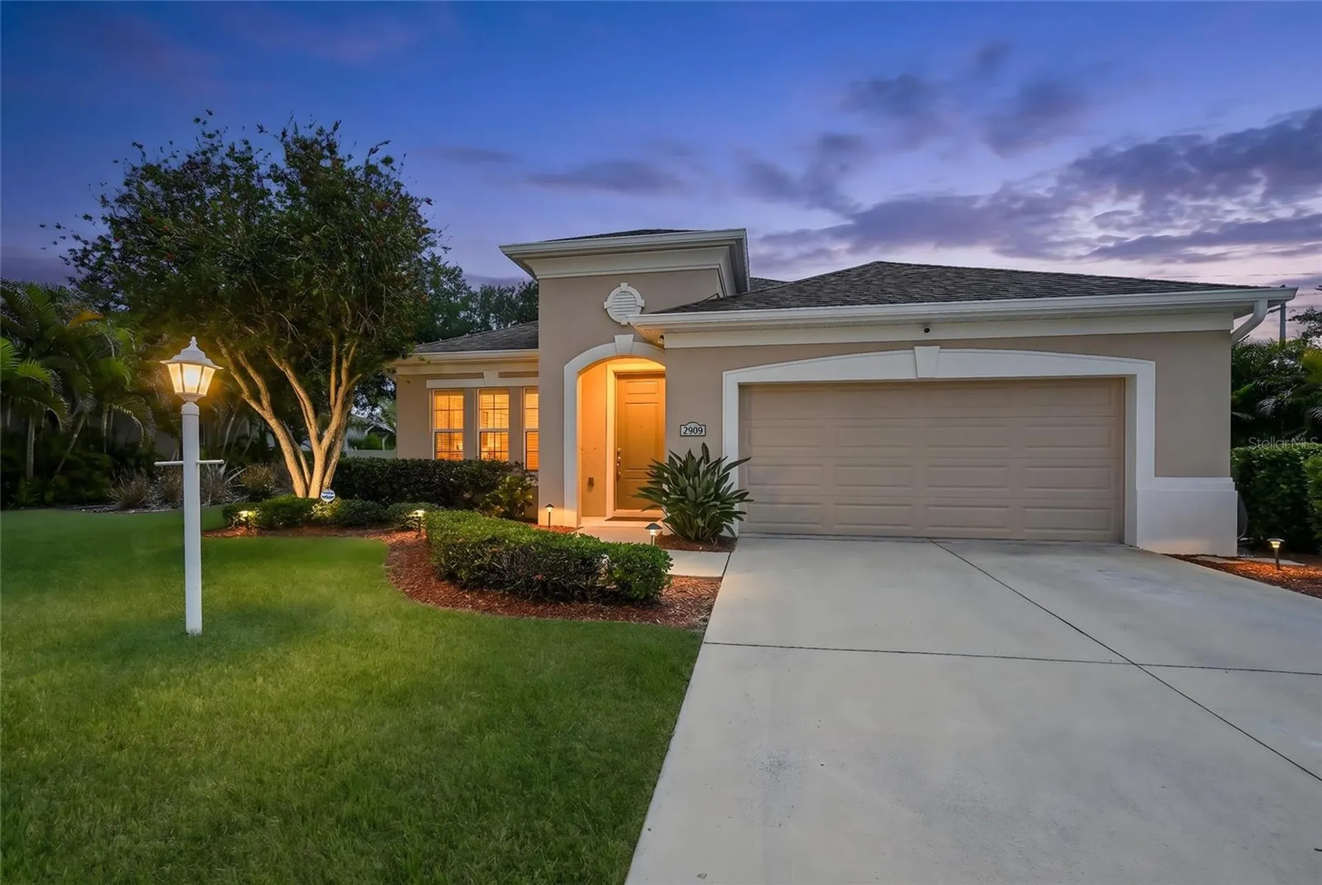 2909 44th Court E Palmetto FL 34221