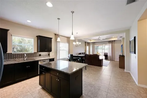 2909 44th Court E Palmetto FL 34221