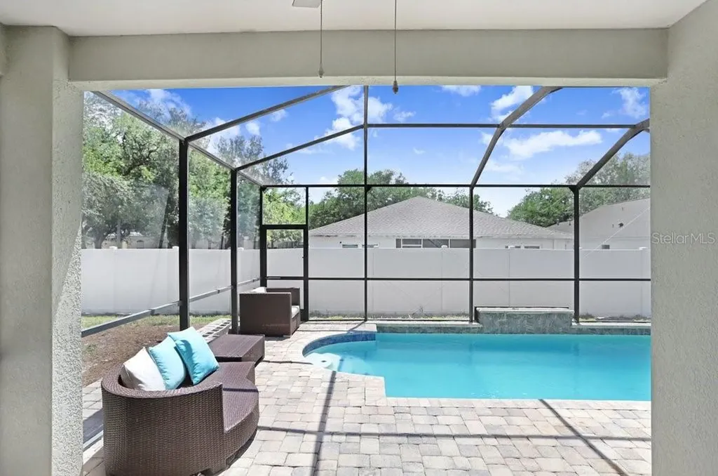 6915 Monarch Park Drive Apollo Beach FL 33572