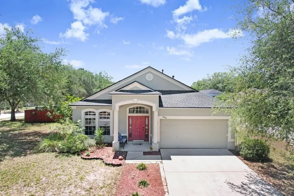 6915 Monarch Park Drive Apollo Beach FL 33572