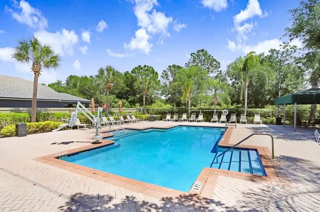 6915 Monarch Park Drive Apollo Beach FL 33572