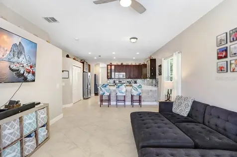 6915 Monarch Park Drive Apollo Beach FL 33572