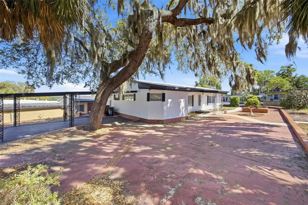3896 Picciola Road Fruitland Park FL 34731