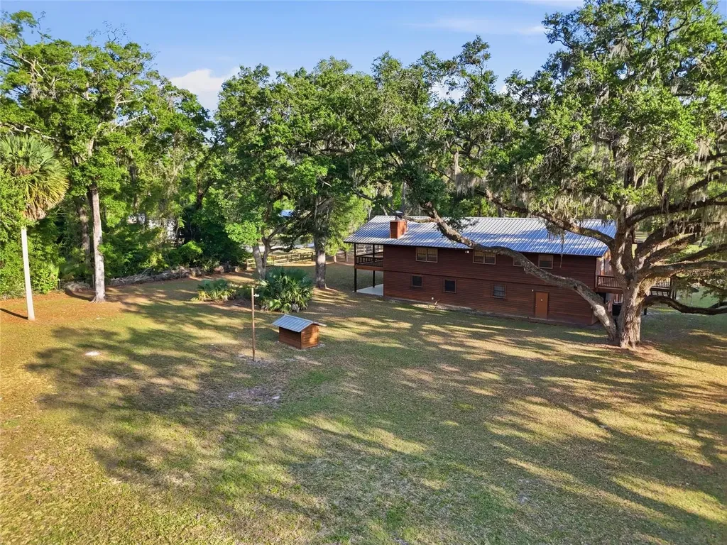 818 NE 783 Street Old Town FL 32680