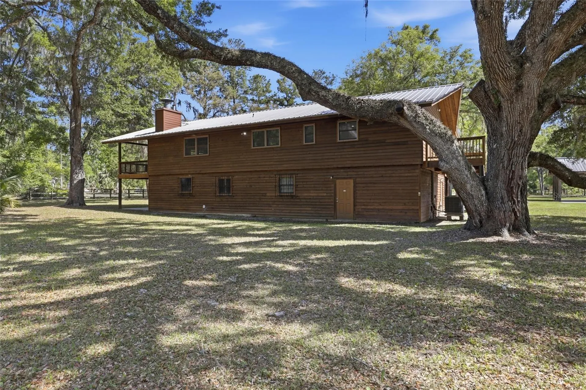 818 NE 783 Street Old Town FL 32680