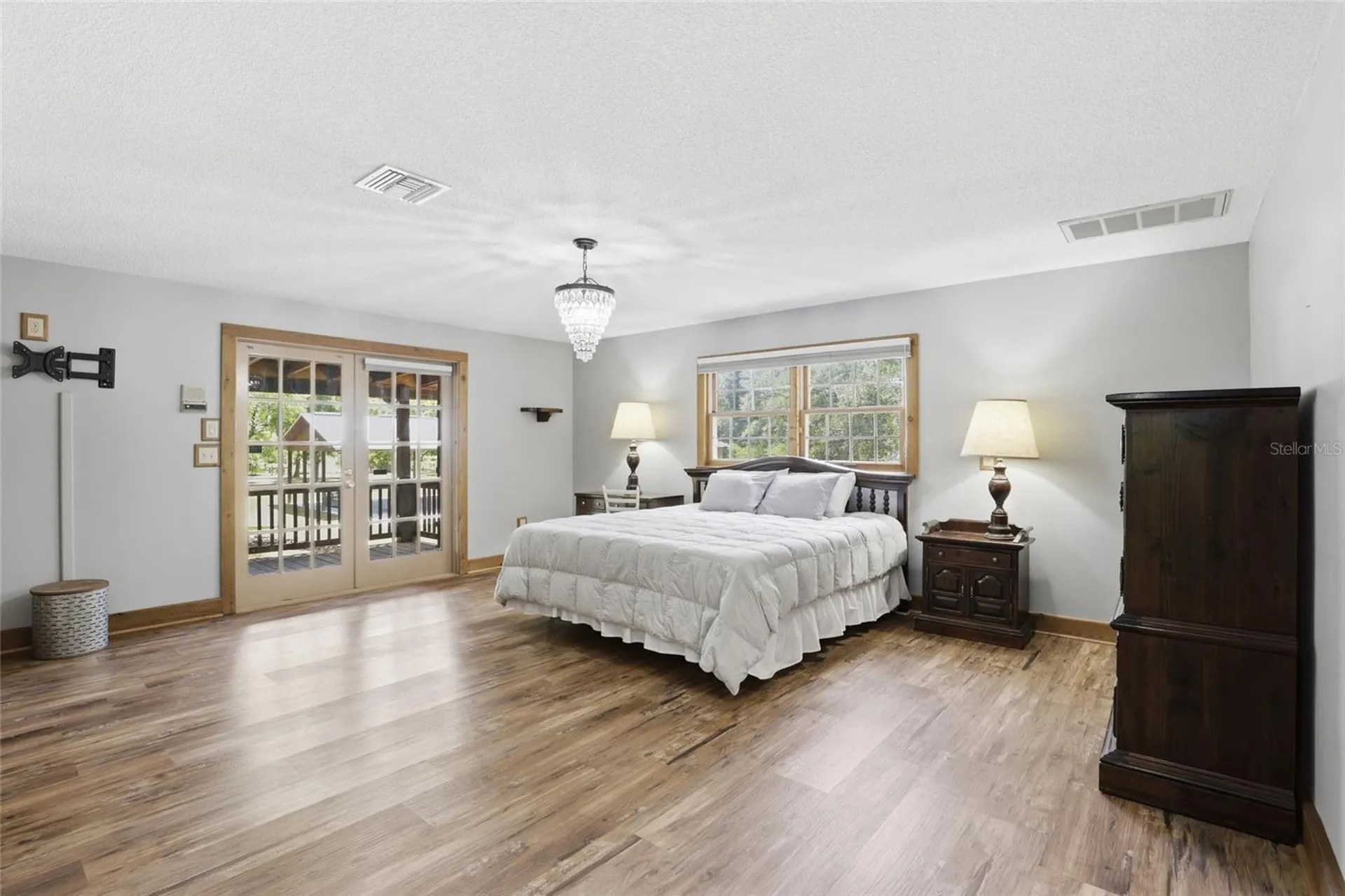 818 NE 783 Street Old Town FL 32680