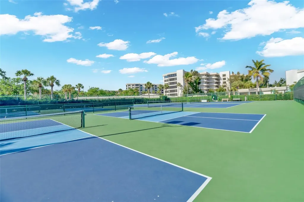 8764 Midnight Pass Road Sarasota FL 34242