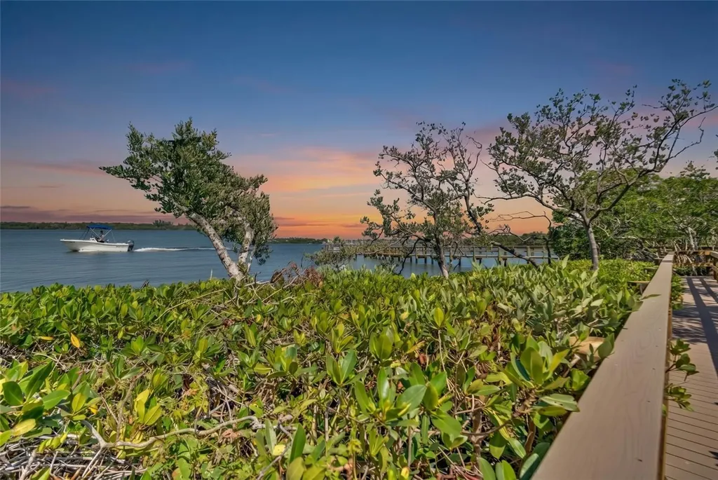8764 Midnight Pass Road Sarasota FL 34242