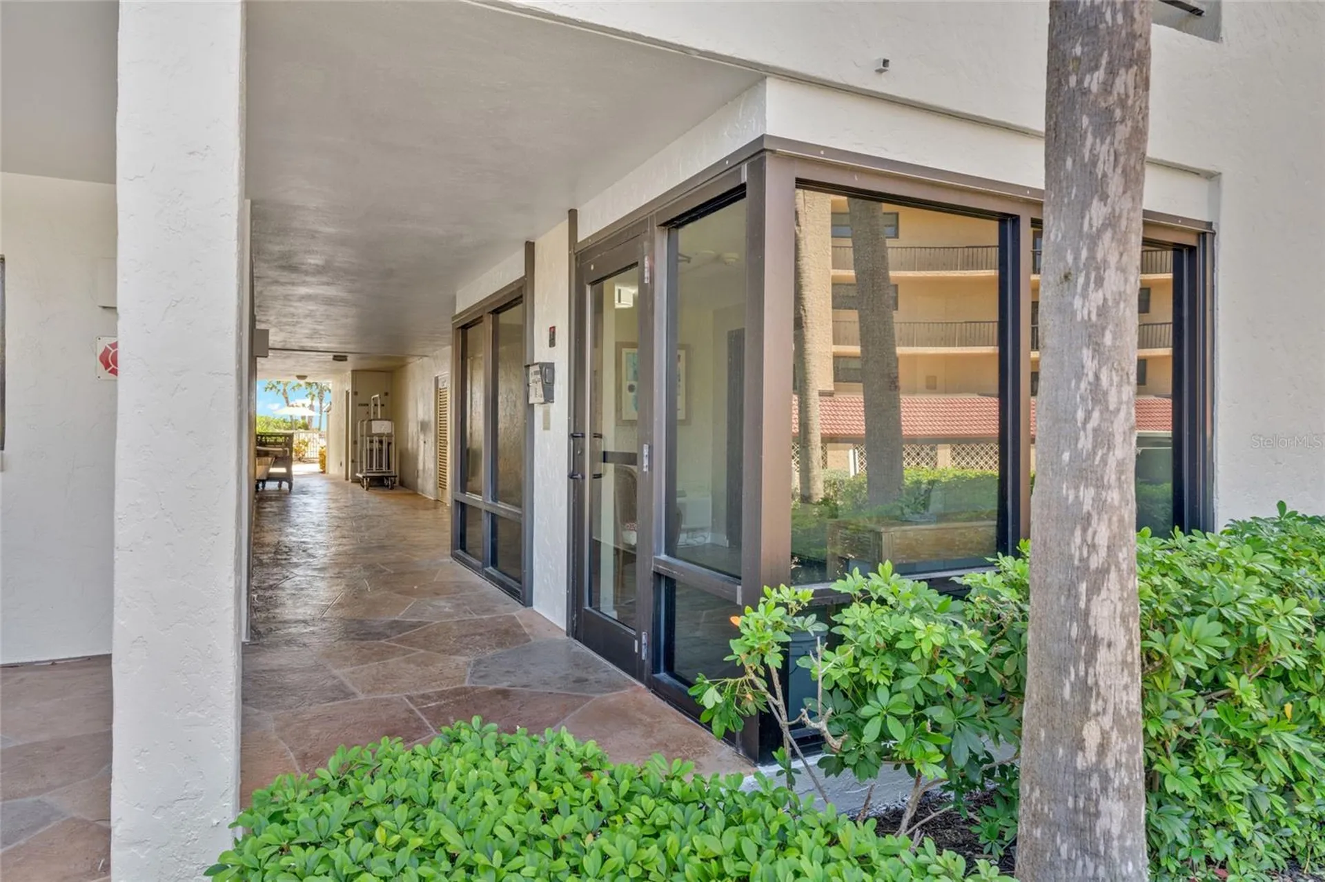 8764 Midnight Pass Road Sarasota FL 34242