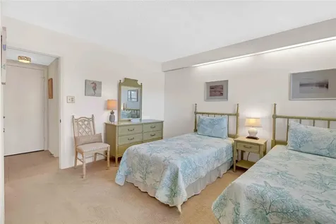 8764 Midnight Pass Road Sarasota FL 34242