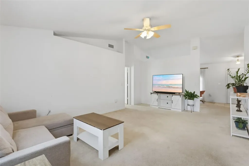 774 Barclay Terrace Lake Wales FL 33853