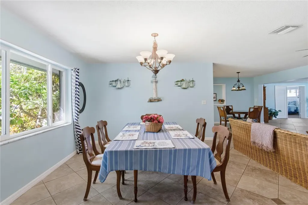 1 Maplewood Avenue Clearwater FL 33765