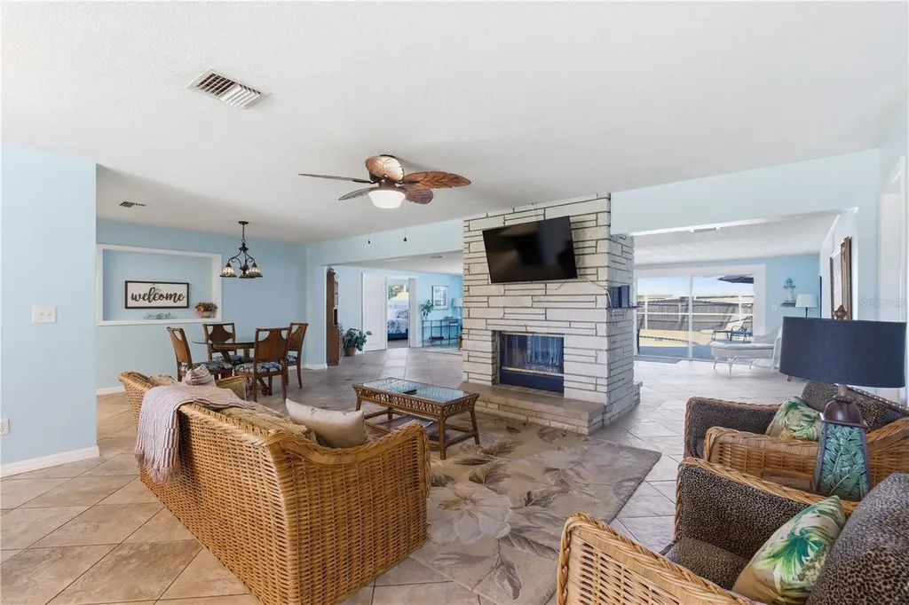 1 Maplewood Avenue Clearwater FL 33765