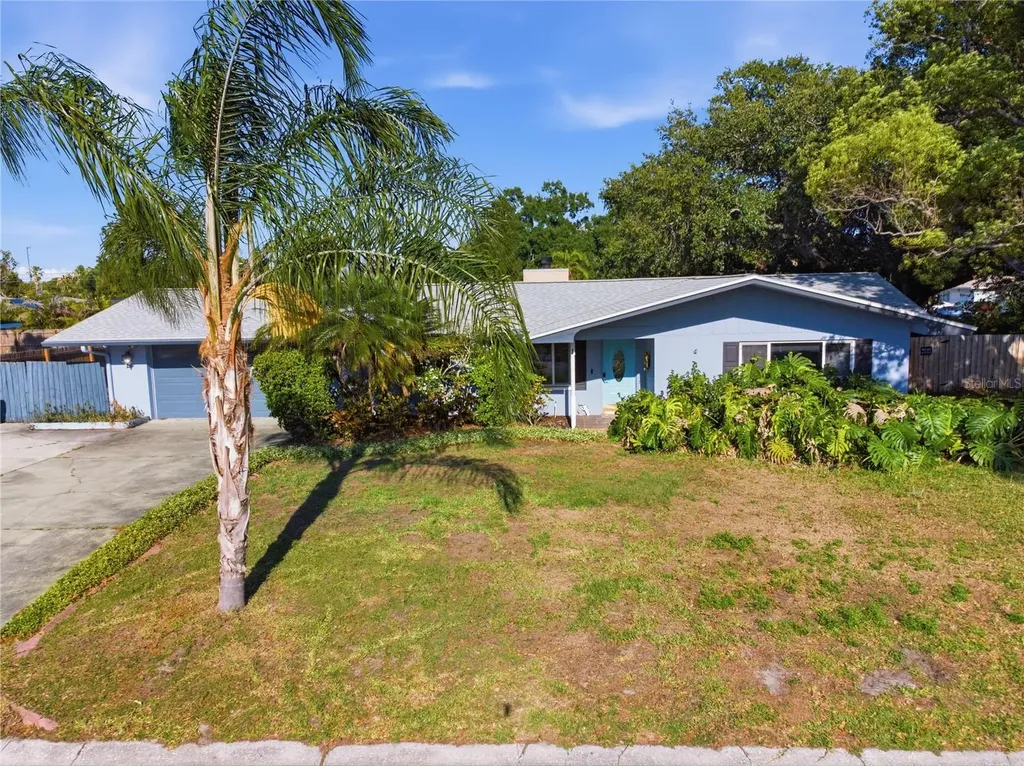 1 Maplewood Avenue Clearwater FL 33765