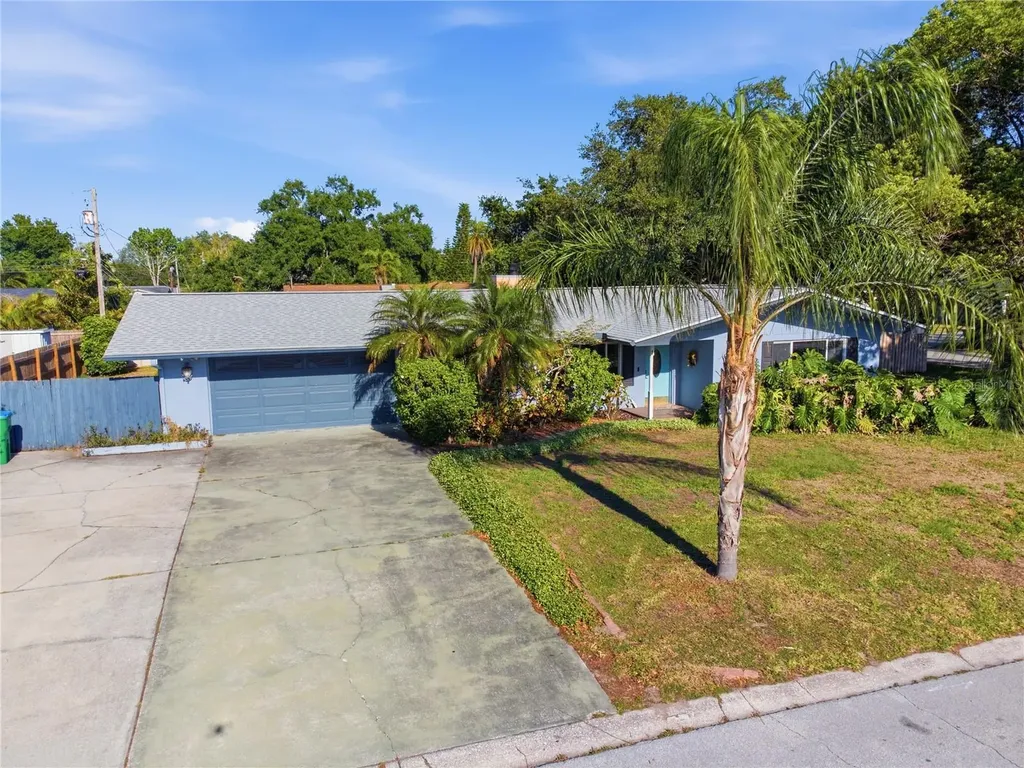 1 Maplewood Avenue Clearwater FL 33765