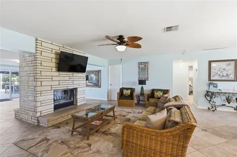1 Maplewood Avenue Clearwater FL 33765