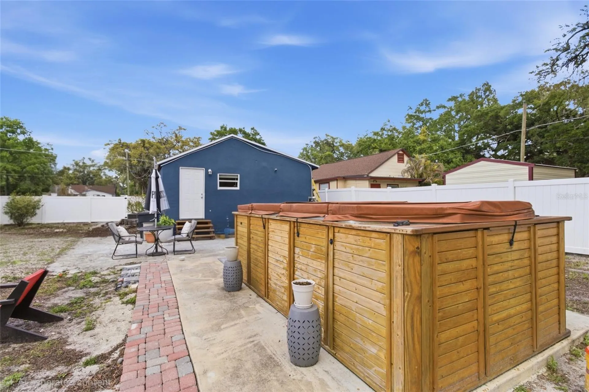 1613 E Chelsea Street Tampa FL 33610