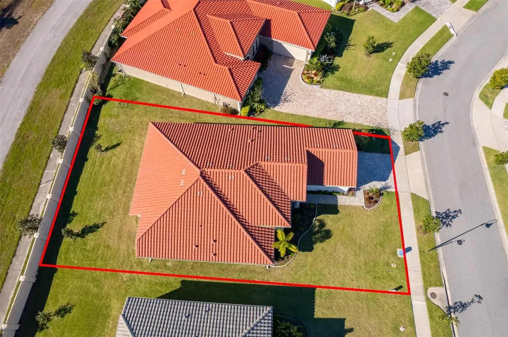 2400 Symphony Circle St Cloud FL 34771