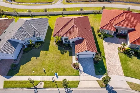 2400 Symphony Circle St Cloud FL 34771