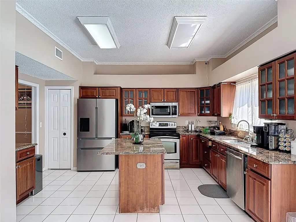 13002 Saint Filagree Drive Riverview FL 33579