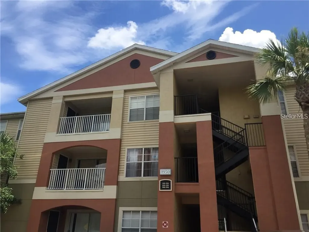 1950 Summer Club Drive Oviedo FL 32765