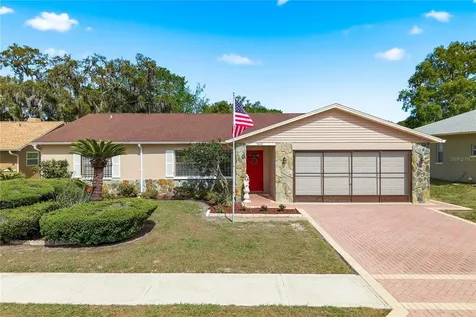 7832 Mcpherson Drive New Port Richey FL 34653