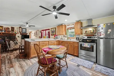 9243 Cooper Terrace Brooksville FL 34601