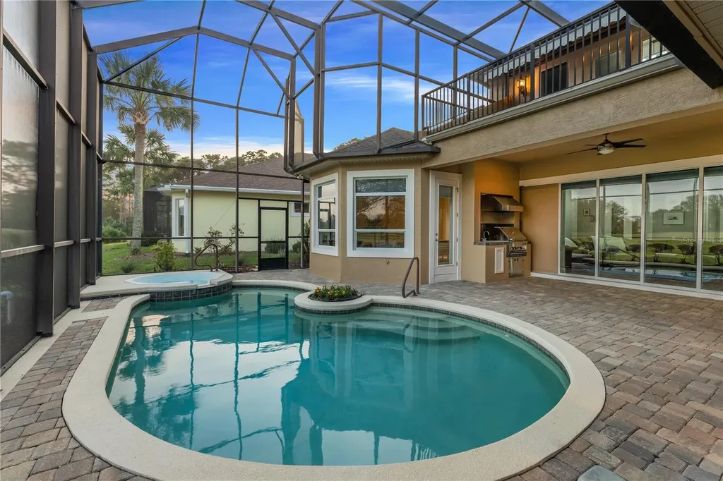 19 S Waterview Drive Palm Coast FL 32137