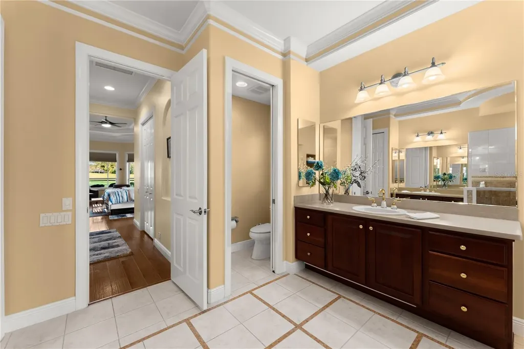 19 S Waterview Drive Palm Coast FL 32137