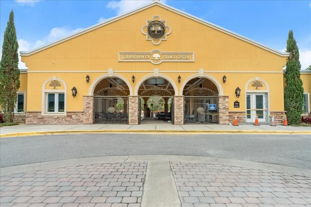 19 S Waterview Drive Palm Coast FL 32137