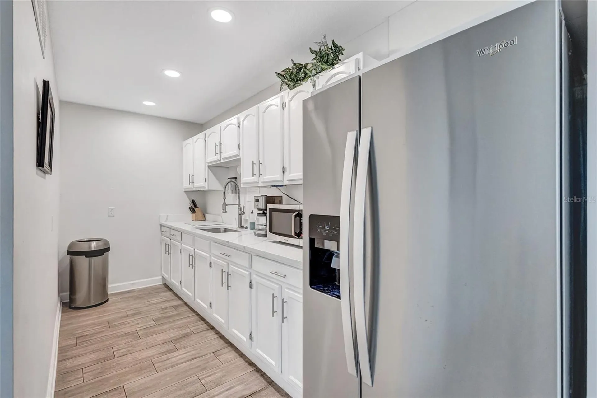 8817 Bay Pointe Drive Tampa FL 33615