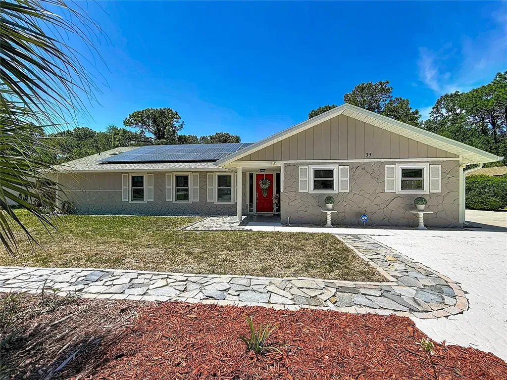 39 Pine Street Homosassa FL 34446