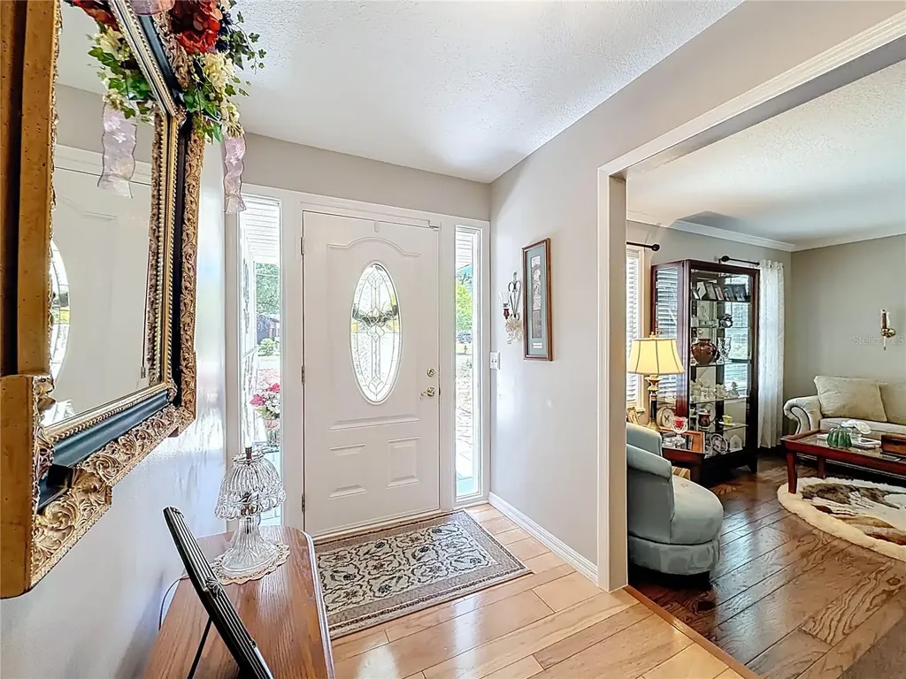 39 Pine Street Homosassa FL 34446