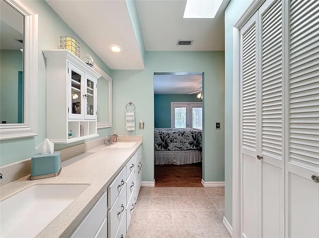 39 Pine Street Homosassa FL 34446
