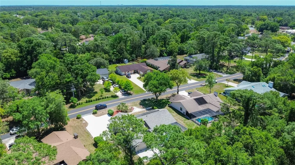 39 Pine Street Homosassa FL 34446