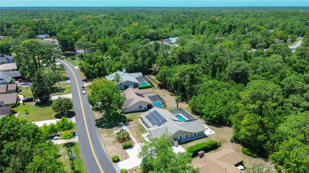 39 Pine Street Homosassa FL 34446