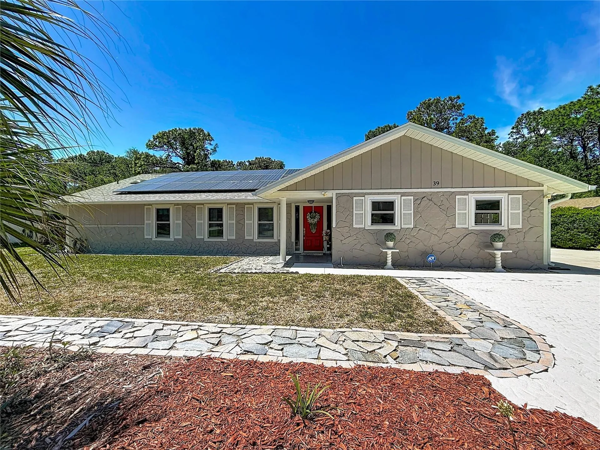 39 Pine Street Homosassa FL 34446