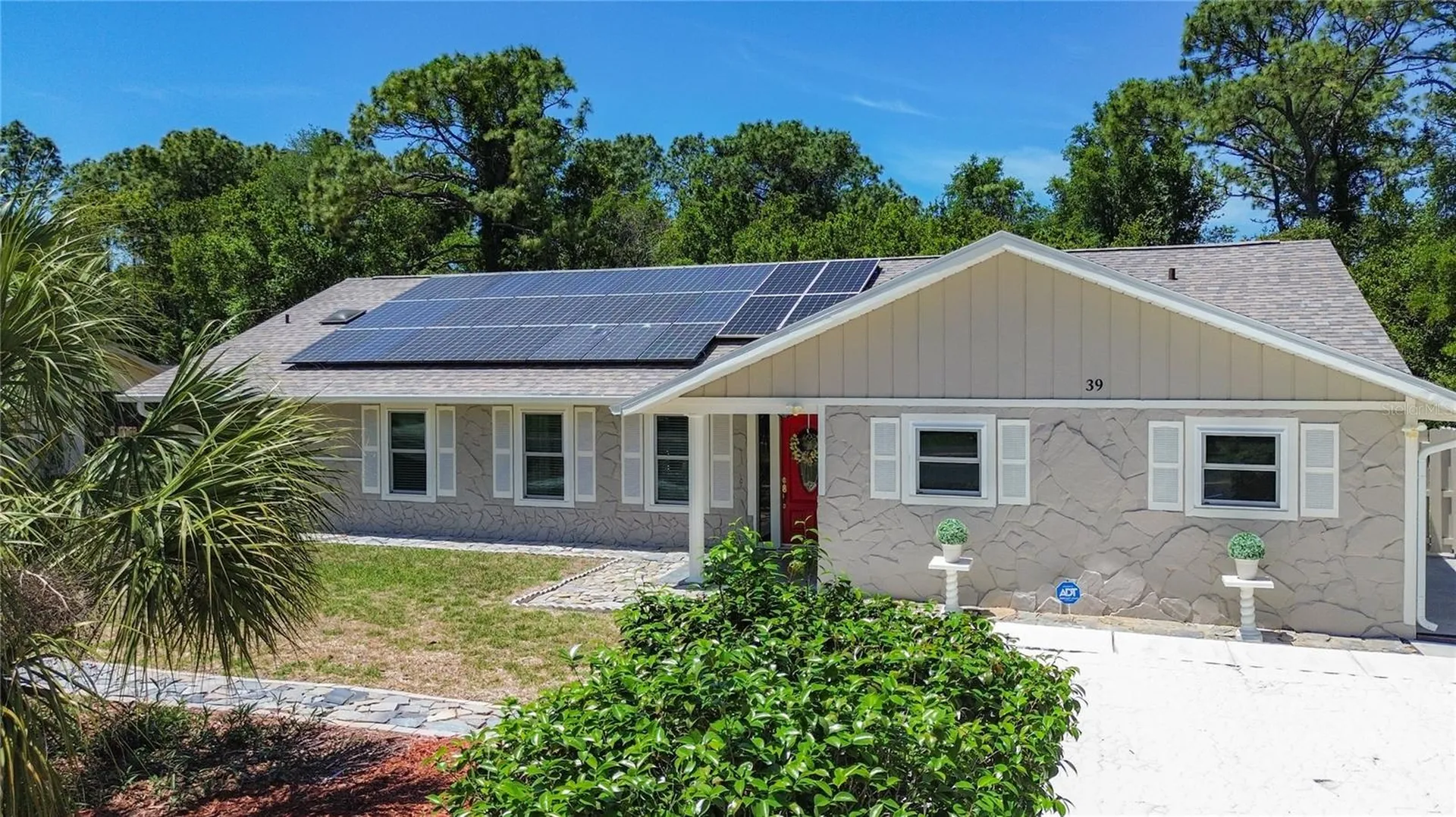 39 Pine Street Homosassa FL 34446